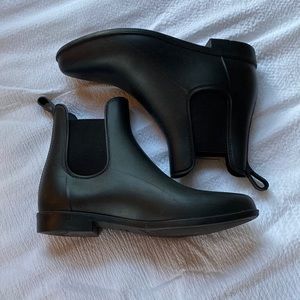 Black rain boots